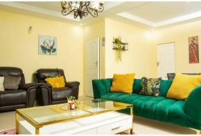 Four M Luxury Apartments Flat 6